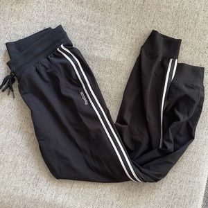 XS Reebok black joggers